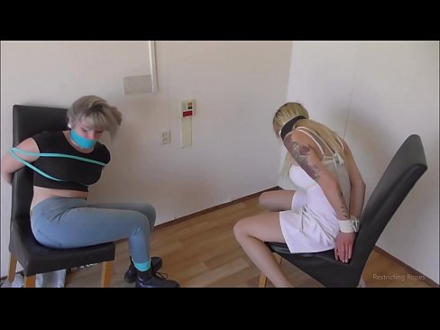 ❤️ Závislá / zviazaná a s roubíkom / dievča v núdzi ️❌ Šukanie video na nás ❌️❤